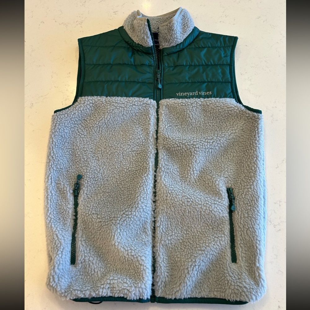 Men’s Vineyard Vines Outdoor Sherpa teal green xs Vest